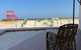 Sugardunes Beach Resort